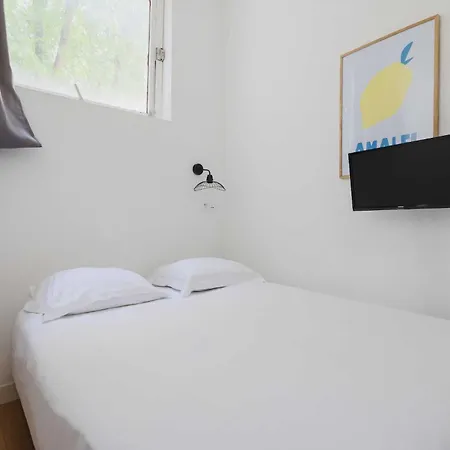 Intimate - 2 Guests - Le Marais Parigi