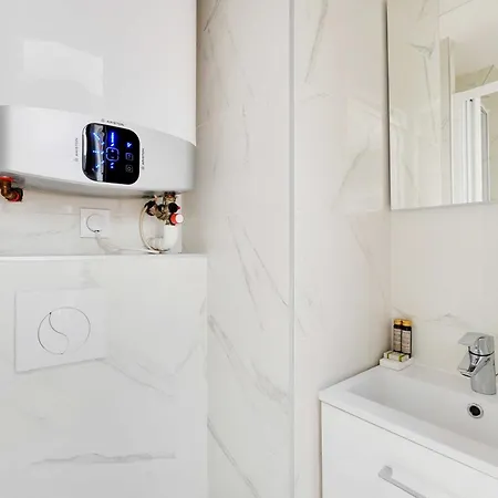 Intimate - 2 Guests - Le Marais Apartament Paryż
